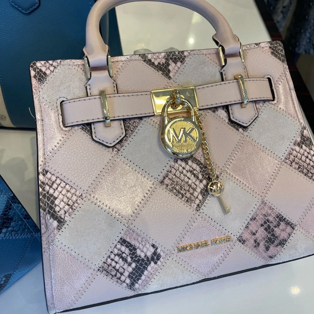 MICHAEL KORS Hamilton Sm Patchwork Snake Embossed Satchel Crossbody
Powder
NWT - Picture 2 of 16